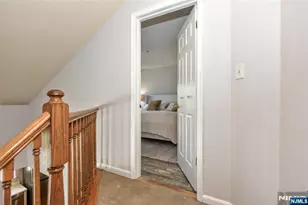 1069 Cambridge Ct, Mahwah, NJ 07430 - Photo 20