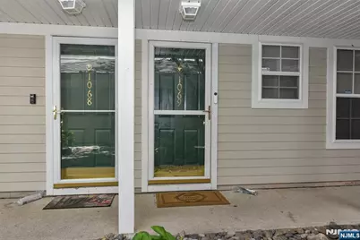 1069 Cambridge Court, Mahwah, NJ 07430 - Photo 2