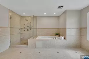 245 Kingsland Ave, Lyndhurst Township, NJ 07071 - Photo 22