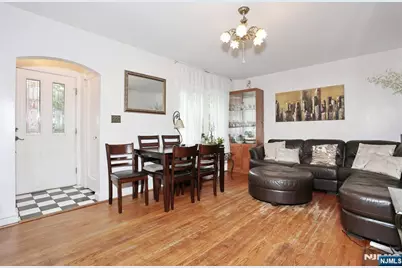 163 Monroe Avenue, River Edge, NJ 07661 - Photo 4