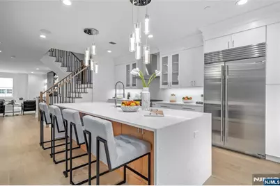 110 Mason Court 2G #2G, Haworth, NJ 07641 - Photo 8