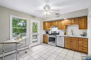 32 Addison Pl, Ramsey, NJ 07446 - Photo 10