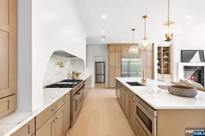 36 Hampshire Hill Road, Upper Saddle River, NJ 07458 - Photo 10