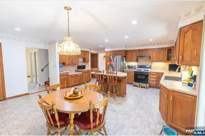 234 Palisade Avenue, Emerson, NJ 07630 - Photo 8