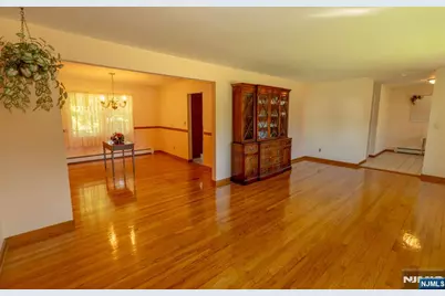 234 Palisade Avenue, Emerson, NJ 07630 - Photo 6