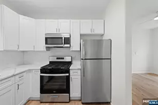3 Edison Pl 1, East Rutherford, NJ 07073 - Photo 8