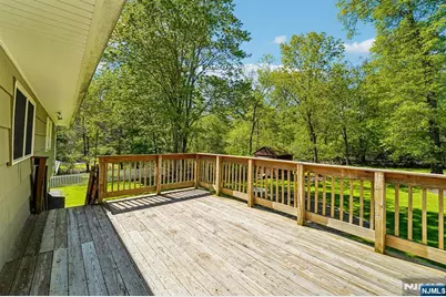 44 Brookwood Drive, Mahwah, NJ 07430 - Photo 32