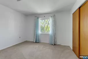 846 Riverside 202, Lyndhurst Township, NJ 07071 - Photo 20