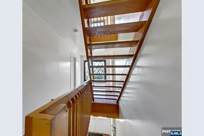 846 Riverside 202 #202, Lyndhurst Township, NJ 07071 - Photo 4