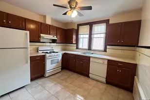 68 Lafayette Ave, Cliffside Park, NJ 07010 - Photo 6