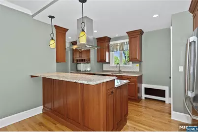 141 Henry Street, Hasbrouck Heights, NJ 07604 - Photo 18