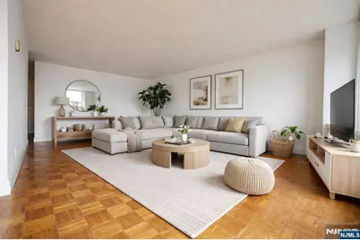 5 Horizon 203 #203, Fort Lee, NJ 07024 - Photo 4