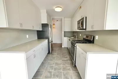 5 Horizon 203 #203, Fort Lee, NJ 07024 - Photo 16