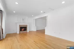 231B E Harriet Ave 231B, Palisades Park, NJ 07650 - Photo 8