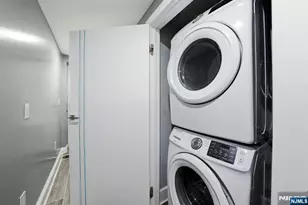 245 Jewett Ave, Jersey City, NJ 07304 - Photo 28