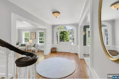 212 Midland Avenue, Montclair, NJ 07042 - Photo 48