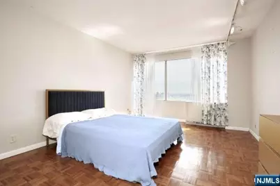 6 Horizon 2405 #2405, Fort Lee, NJ 07024 - Photo 20