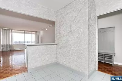 6 Horizon 2405 #2405, Fort Lee, NJ 07024 - Photo 10