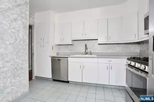 6 Horizon 2405, Fort Lee, NJ 07024 - Photo 6