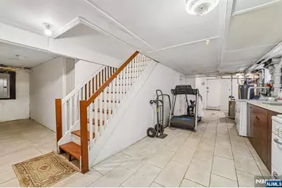 1030 Jassamine Way, Fort Lee, NJ 07024 - Photo 20