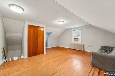 1030 Jassamine Way, Fort Lee, NJ 07024 - Photo 14