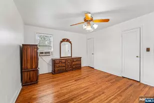 1030 Jassamine Way, Fort Lee, NJ 07024 - Photo 10