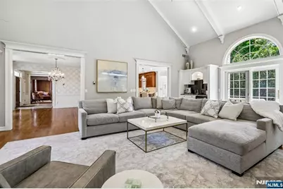 41 Sunflower Drive, Upper Saddle River, NJ 07458 - Photo 18