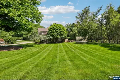 41 Sunflower Drive, Upper Saddle River, NJ 07458 - Photo 48