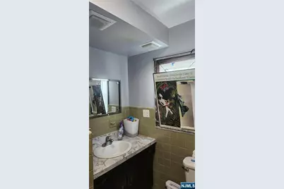 281 Main Street, East Rutherford, NJ 07073 - Photo 4