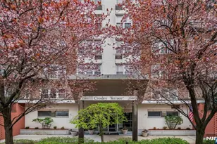 2160 Center Ave 4G, Fort Lee, NJ 07024 - Photo 1