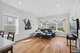 31 Patterson St, Harrison, NJ 07029 - Photo 18