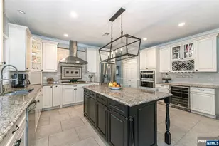 5 Crestview Ln, Sparta Township, NJ 07871 - Photo 4