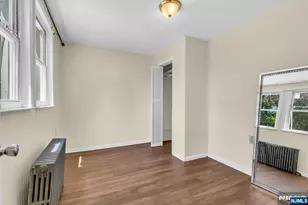 297 Hamilton Pl, Hackensack, NJ 07601 - Photo 6