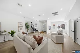 28 1/2 Irving St, Montclair, NJ 07042 - Photo 8