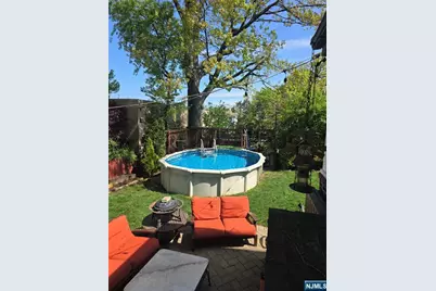 585 Monroe Place, Ridgefield, NJ 07657 - Photo 28
