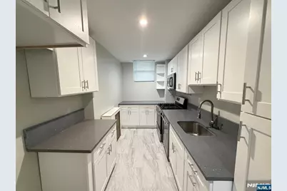 100 Palisade Avenue A2 #A2, Englewood, NJ 07631 - Photo 2