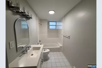 100 Palisade Avenue A2 #A2, Englewood, NJ 07631 - Photo 6