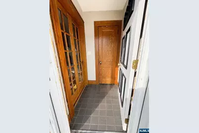 503 6th Avenue, Lyndhurst Township, NJ 07071 - Photo 2
