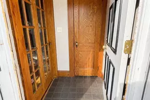 503 6th Ave, Lyndhurst Township, NJ 07071 - Photo 2