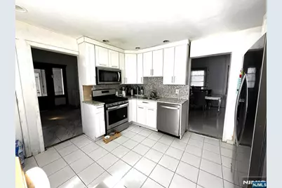 126 Bartholdi Avenue, Butler, NJ 07405 - Photo 14