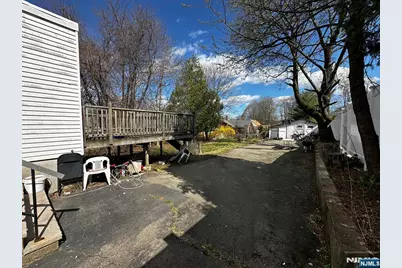 126 Bartholdi Avenue, Butler, NJ 07405 - Photo 4