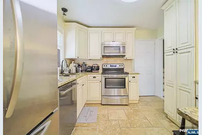 181 Crescent Street, Closter, NJ 07624 - Photo 10