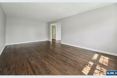 24 Hutton Avenue 38 #38, West Orange Township, NJ 07052 - Photo 8