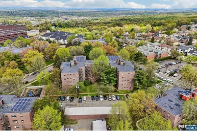 3060 Edwin 3D #3D, Fort Lee, NJ 07024 - Photo 16