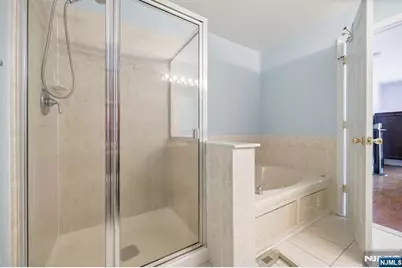 212 Riverwalk Way L127 #L127, Clifton, NJ 07014 - Photo 28