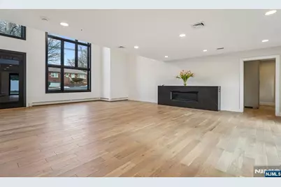 292 Magnolia Avenue, Cresskill, NJ 07626 - Photo 8