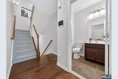 8 Veterans Drive, Wood Ridge, NJ 07075 - Photo 8