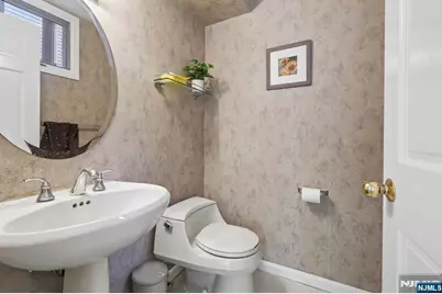 79 Lakeview Drive, Old Tappan, NJ 07675 - Photo 20