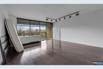 6 Horizon #306, Fort Lee, NJ 07024 - Photo 18