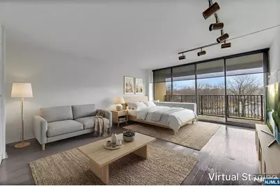 6 Horizon #306, Fort Lee, NJ 07024 - Photo 4